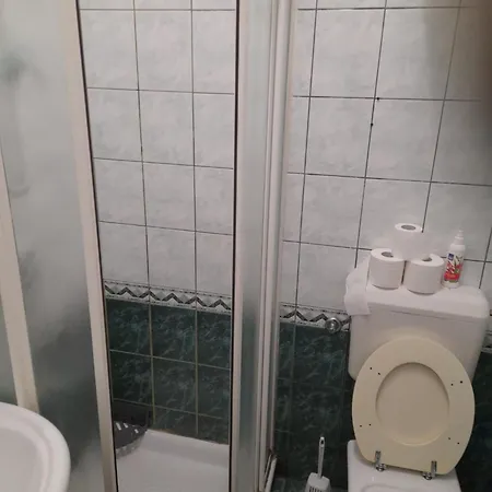 Zasebno Stanovanje Hotel *